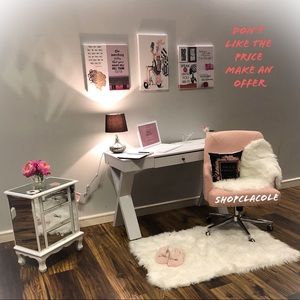 I 💕 offers. Bundles too.